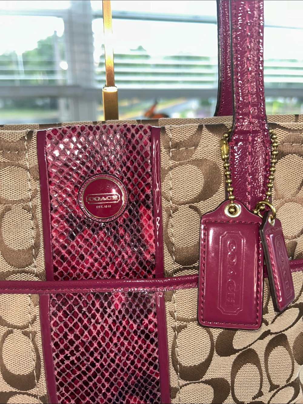Coach Tan Signature Tote with Plum Patent Python Stripe 10.5”x 3.5”x 10.75” EUC - Picture 6 of 8